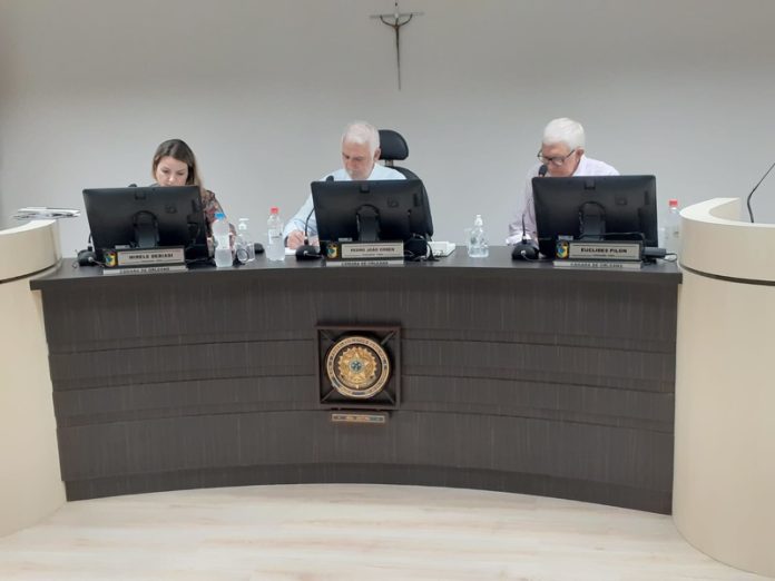 legislativo orleans 110421 10