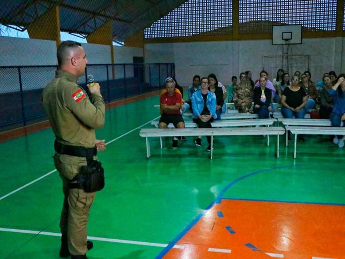 Palestra-Segurança-Nova-Veneza_Lucas-Sabino-(1)