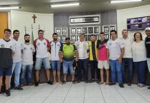 Uniformes são entregues para equipes do 17º Campeonato Municipal de Futebol de Campo