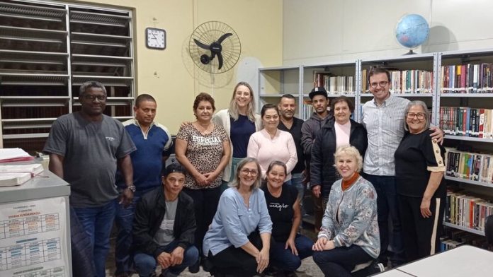 Morro da Fumaça inicia quinto ano do curso de Alfabetização para Jovens e Adultos - Foto Divulgação
