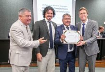 Incentivadores do turismo recebem homenagem na Alesc