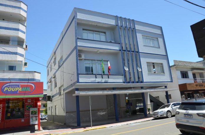 paçomunicipal_Easy-Resize.com