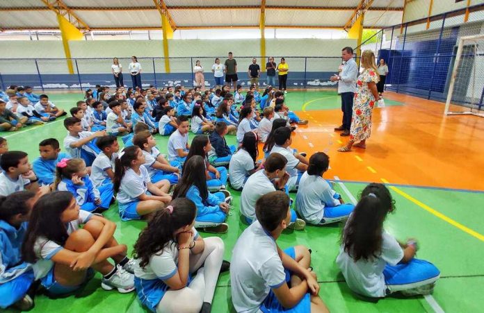 Volta às aulas Nova Veneza_Lucas Sabino (3)_Easy-Resize.com