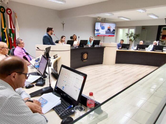 legislativo-orleans-0104