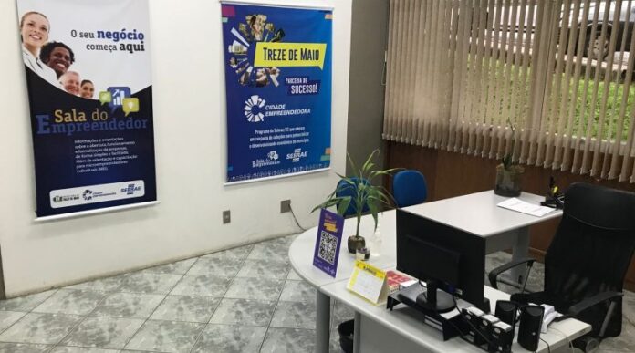 sala-02-800x445