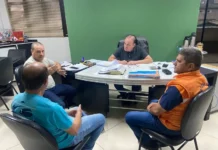 Prefeito Neguinho Recebe Coordenador Regional da Defesa Civil para Discutir Ponte do Morro Cumprido e Desassoreamento do Rio Sangão