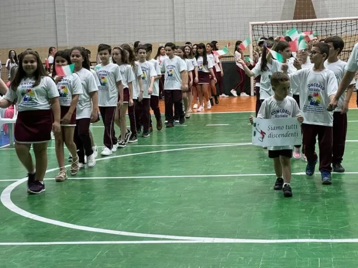 Alunos de Urussanga em intercâmbio cultural com Longarone - arquivo (1)