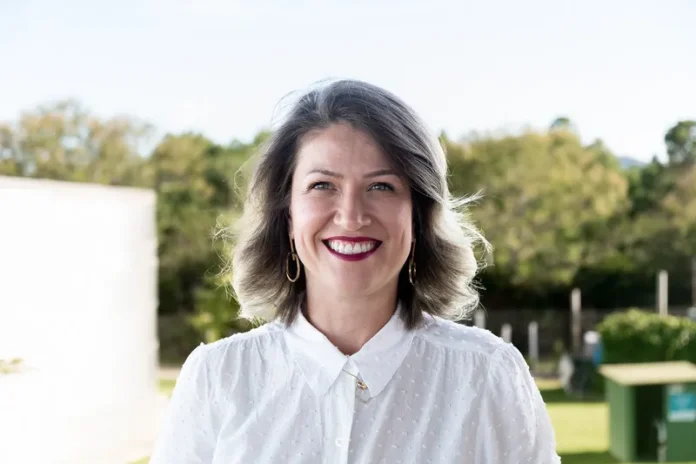 Gerente geral do Sistema de Água e Esgoto de Jurerê Internacional (SAE), Fabiana Thiesen