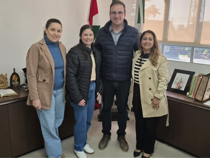 20250818_112829_batcheditor_fotor