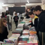 Feira do Livro de Cocal do Sul 2_batcheditor_fotor
