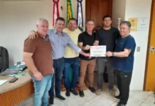 Prefeito Nenem Bardini recebe Deputado Federal Valdir Cobalchini para anúncio de repasse parlamentar