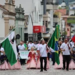 Desfile arquivo 1_batcheditor_fotor