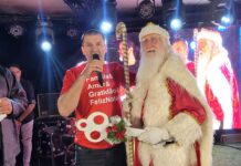 Encantos de Natal encanta Treze de Maio e marca oficialmente a abertura das festas natalinas