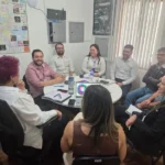 Reunião ajuste de detalhes na Sala do Empreendedor 1_batcheditor_fotor