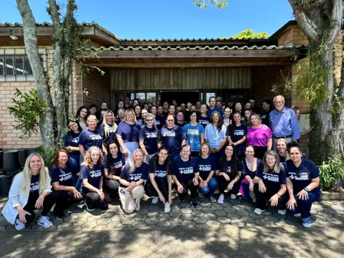 Treinamento reúne 70 profissionais e fortalece o cuidado humanizado na Saúde de Cocal do Sul_batcheditor_fotor