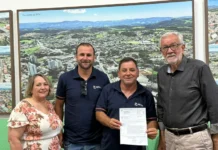 Ampliação de escola em Cocal do Sul é autorizada com assinatura de ordem de serviço