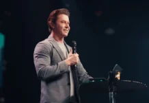 Chapecó Recebe a Tour Café com Deus Pai: Um Encontro de Espiritualidade e Inspiração