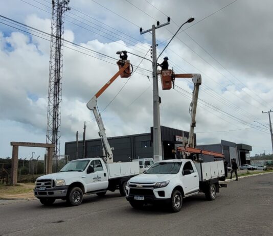 Prefeitura de Treze de Maio investe mais de R$ 84 mil em iluminação de LED e garante economia superior a 40%