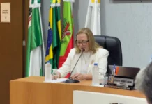 Na Câmara, Stela faz balanço do governo e reforça importância da harmonia institucional em Urussanga