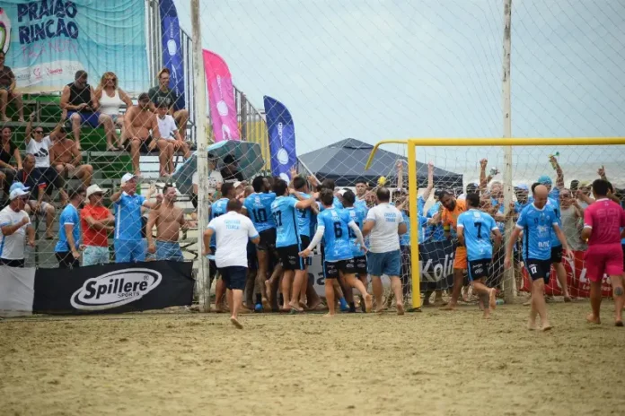 autobot_6990840ac25c2___UTF-8_B_UHJhacOjbyAyNiBfIENlYXLDoS5qcGc___