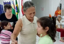 Encontro entre crianças e idosos emociona e aproxima gerações em Cocal do Sul