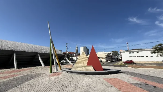 Monumento_do_Centen__rio_2.jpeg