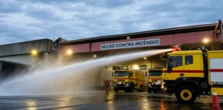 Bombeiros do Aeroporto de Navegantes: Preparação e Eficiência em Emergências