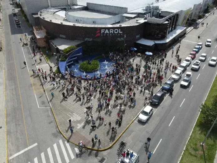 C__OMINHADA_FAROL_SHOPPING_-_HARPIA.JPG-1