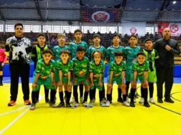 FME Morro da Fumaça Sub-12 garante vaga na semifinal do Catarinense de Futsal