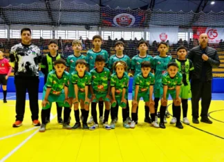 FME Morro da Fumaça Sub-12 garante vaga na semifinal do Catarinense de Futsal