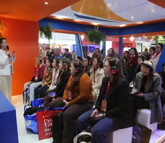Senac SC Destaca Presença no CONCARH com Palestras e Soluções Educacionais