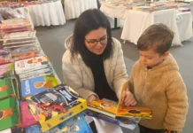 Cocal do Sul recebe mais de mil visitantes por dia na Feira do Livro