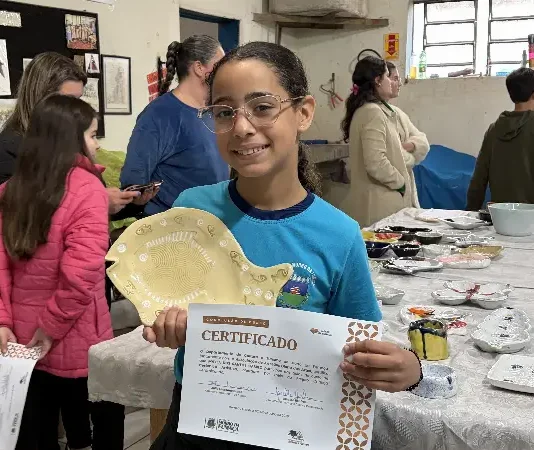 Projeto Criança Cerâmicando forma nova turma e fortalece tradição ceramista em Morro da Fumaça